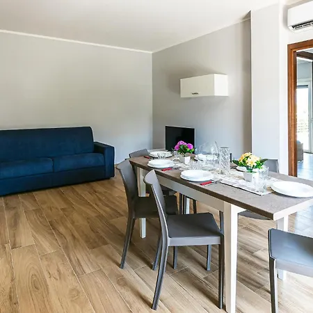 2 Bedroom Lovely In Casalvelino * Casal Velino