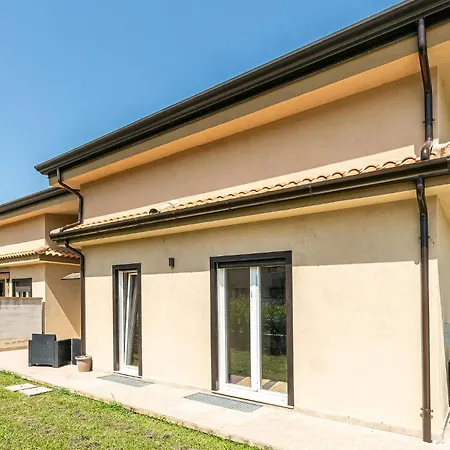 Holiday home 2 Bedroom Lovely In Casalvelino *