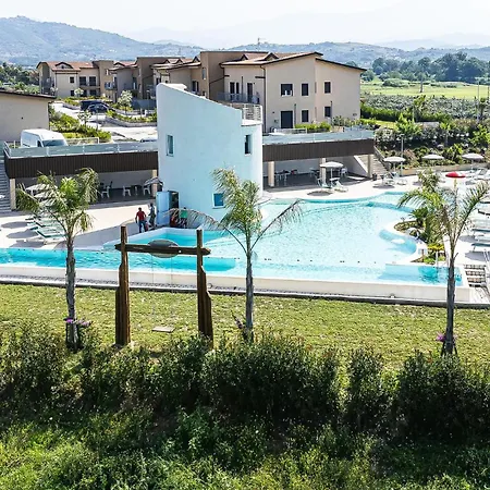 2 Bedroom Lovely In Casalvelino Holiday home