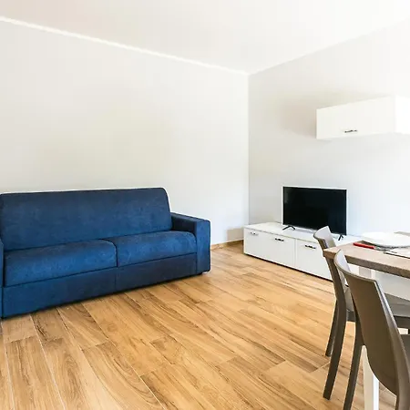 2 Bedroom Lovely In Casalvelino Holiday home *