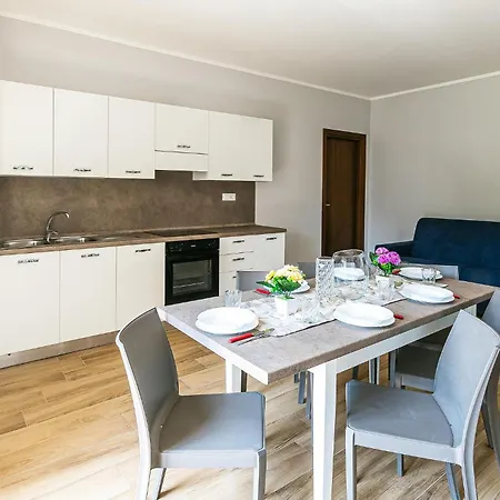 2 Bedroom Lovely In Casalvelino