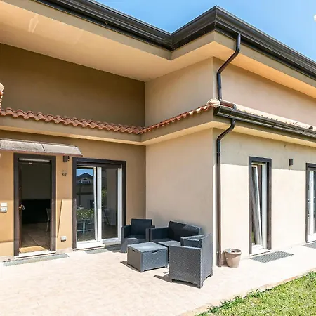 2 Bedroom Lovely In Casalvelino 펜션 카살벨리노